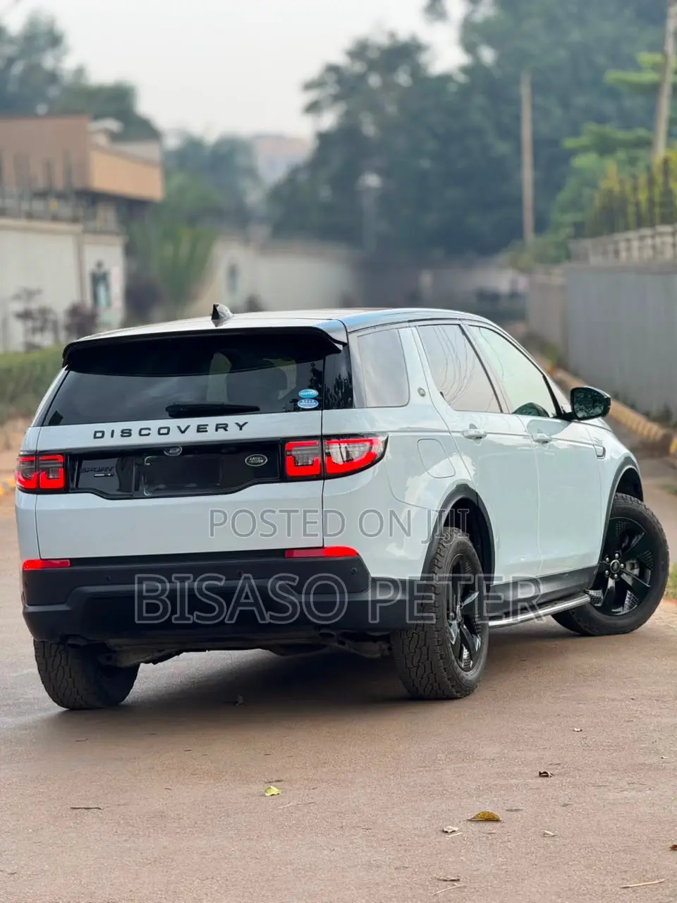 Land Rover Discovery Sport 2020 White