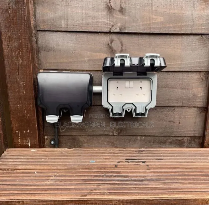Outdoor Waterproof Socket (Premium Quality)