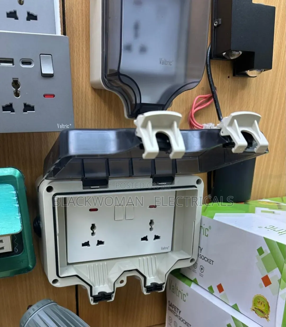 Outdoor Waterproof Socket (Premium Quality)