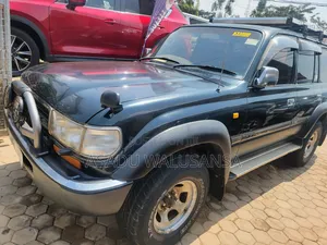 Toyota Land Cruiser 1990 Black