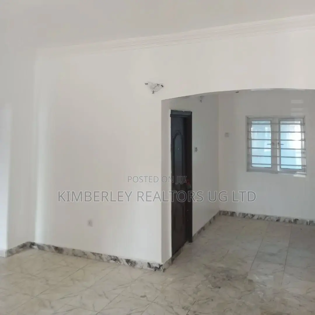 3bdrm House in Division A for sale