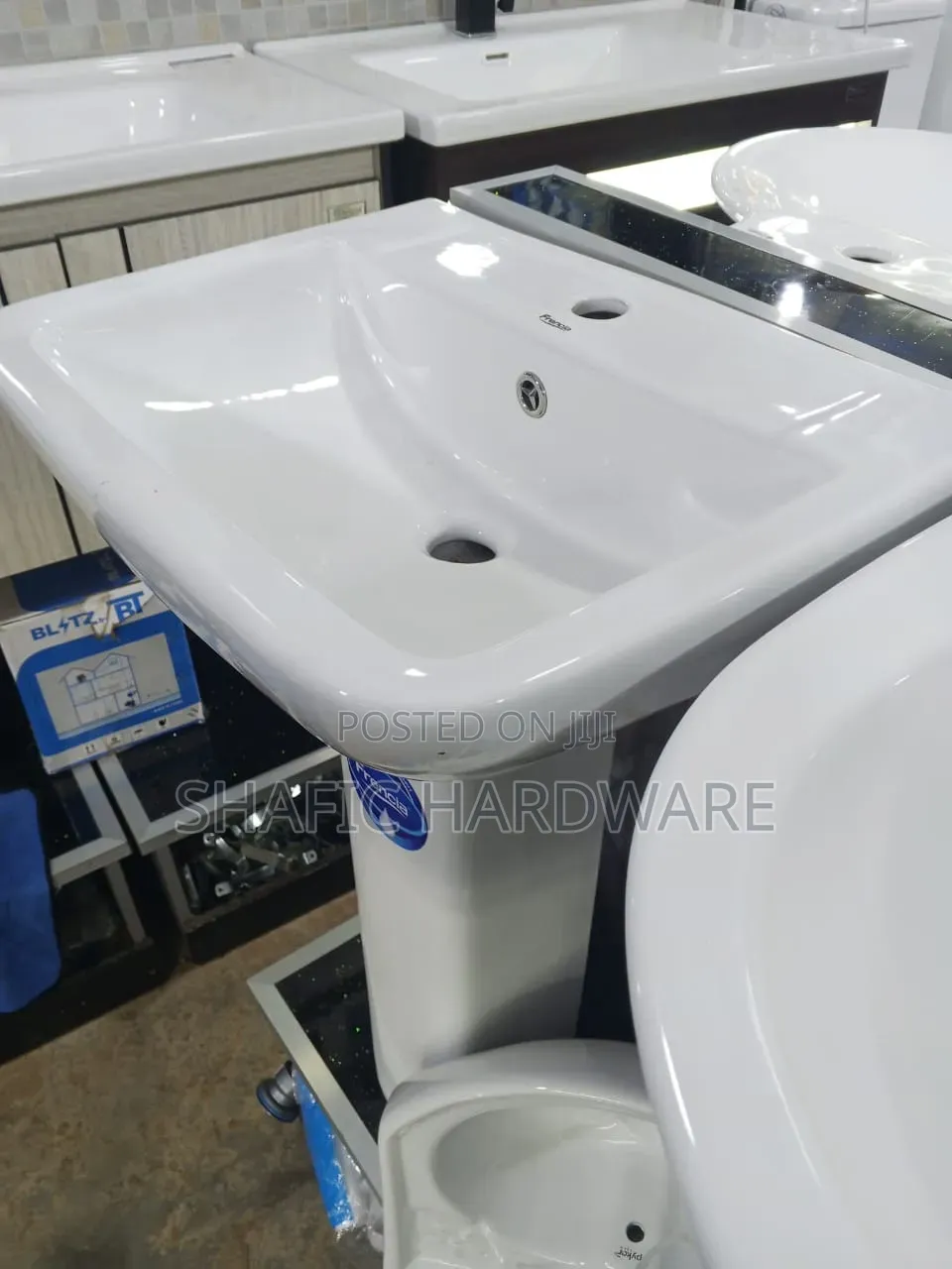 Hand Basin Completely With Accessories Square Frencia Good Quality