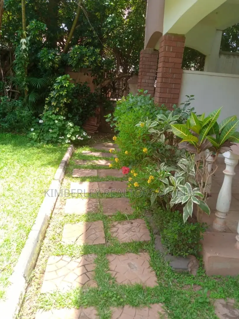2bdrm House in Kira for sale