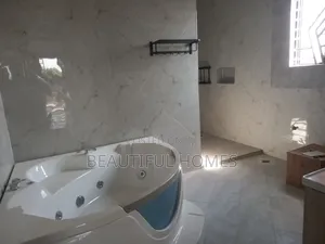 Furnished 6bdrm Mansion in Najjera 1, Kira for sale