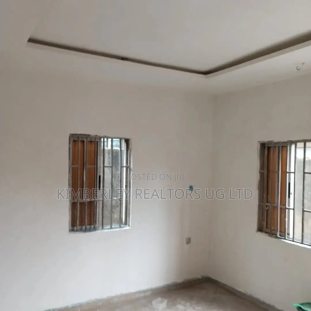 2bdrm Duplex in Seeta-Namuganga for sale