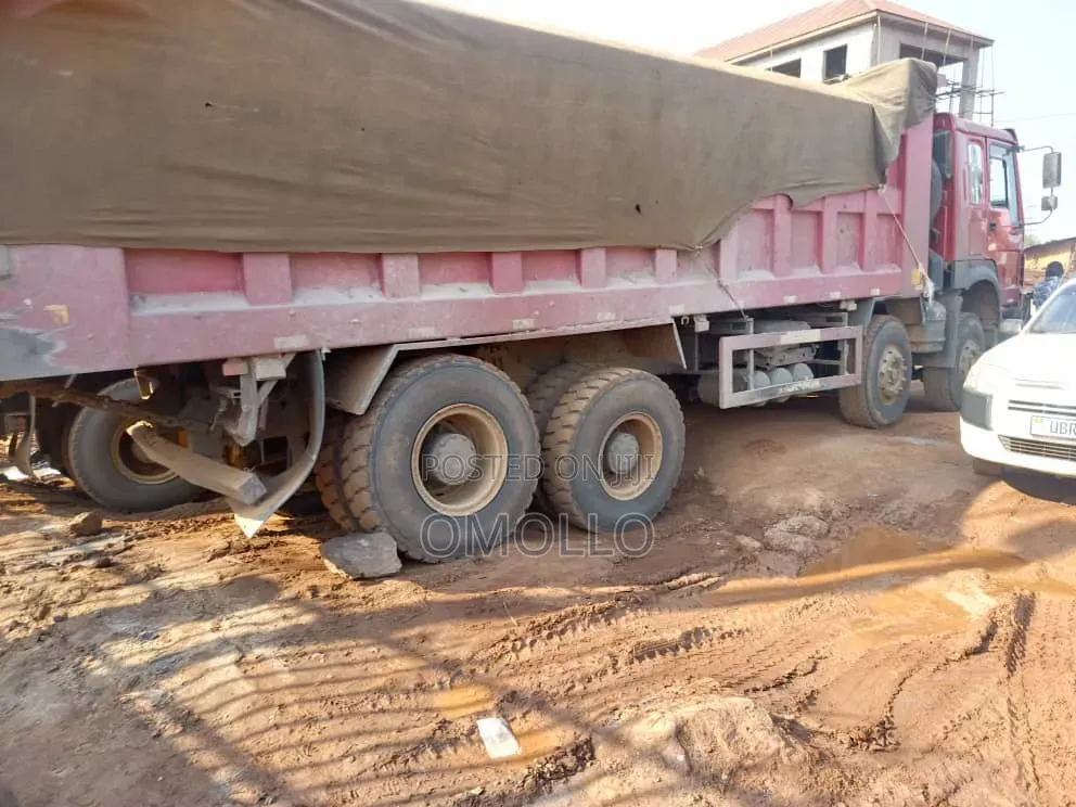 Sinotruck Ubq Working in Good Condition
