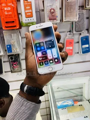Apple iPhone 7 128 GB Pink