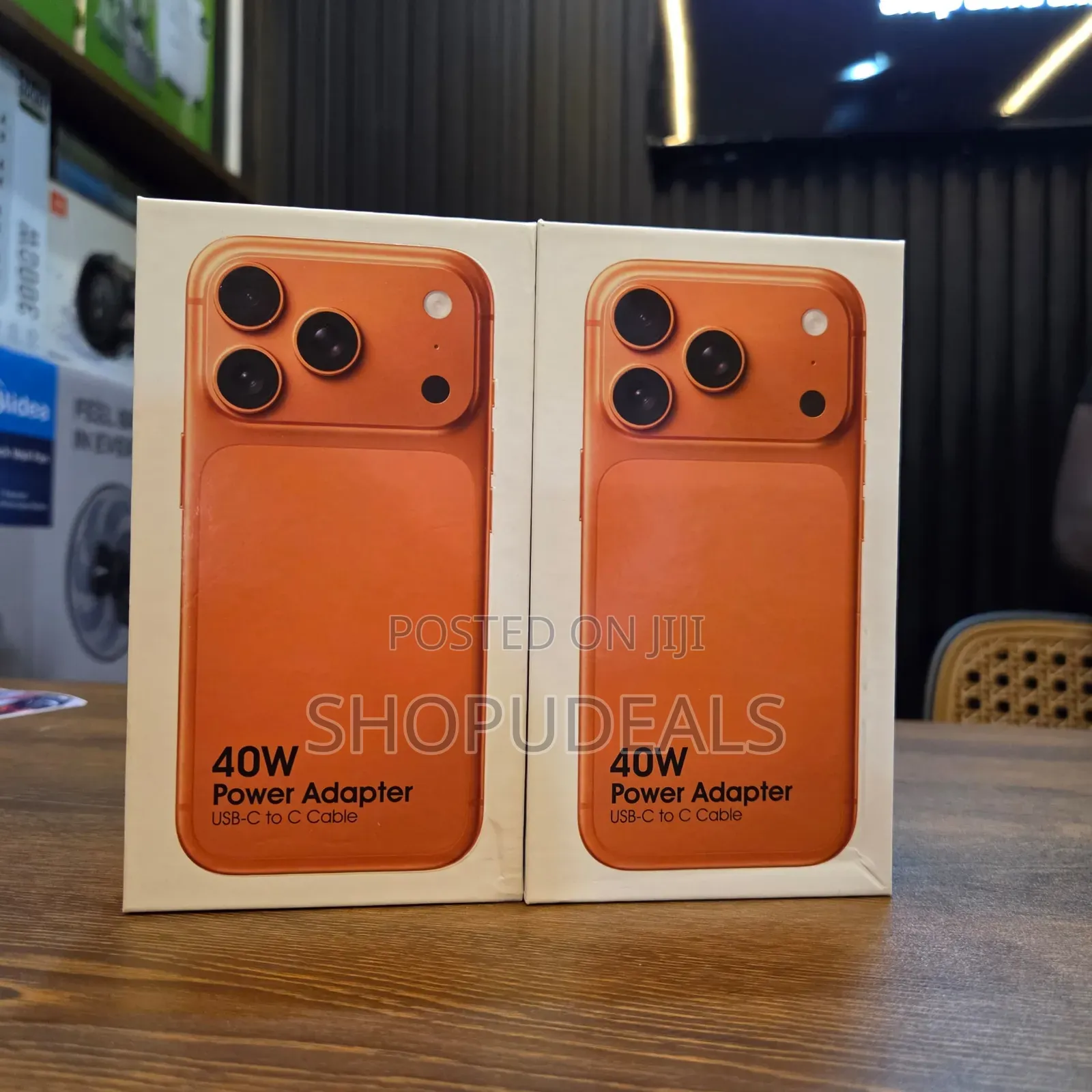 iPhone 17 Pro Max 40w Dynamic Power Adapter