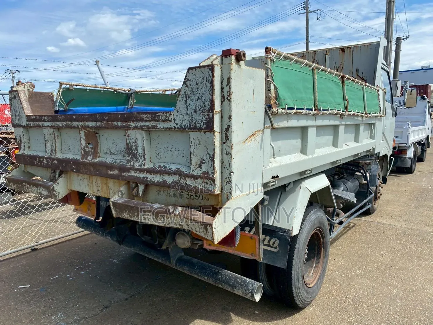 Hino Ranger Tipper 4ton on Quick Sale in Kampala City Brand