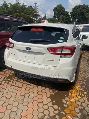 Subaru Impreza 2.0i AWD Hatchback 2017 Pearl