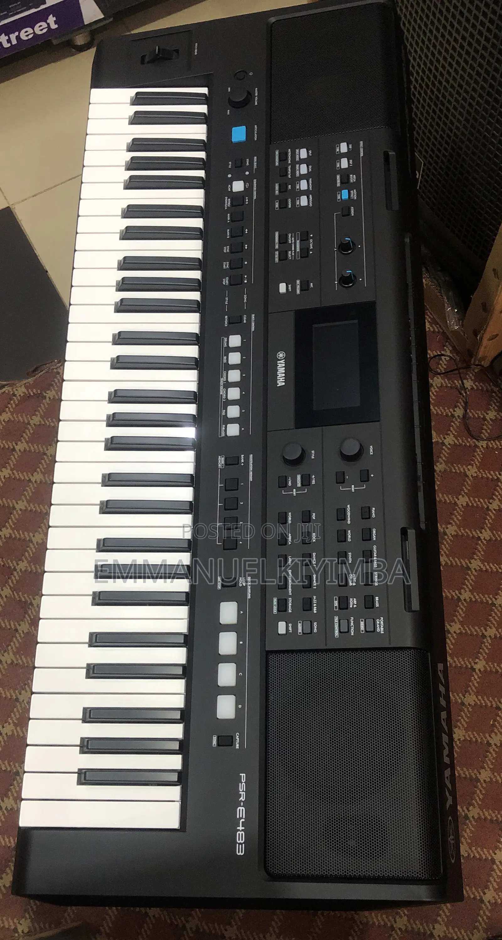 Yamaha PSR E 483