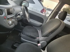 Toyota Sienta 2008 Gray