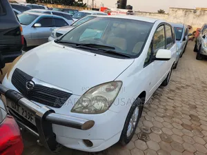 Toyota Corolla Spacio 2004 White