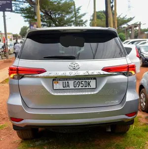 Toyota Fortuner 3.0 D Turbo AWD 2020 Silver