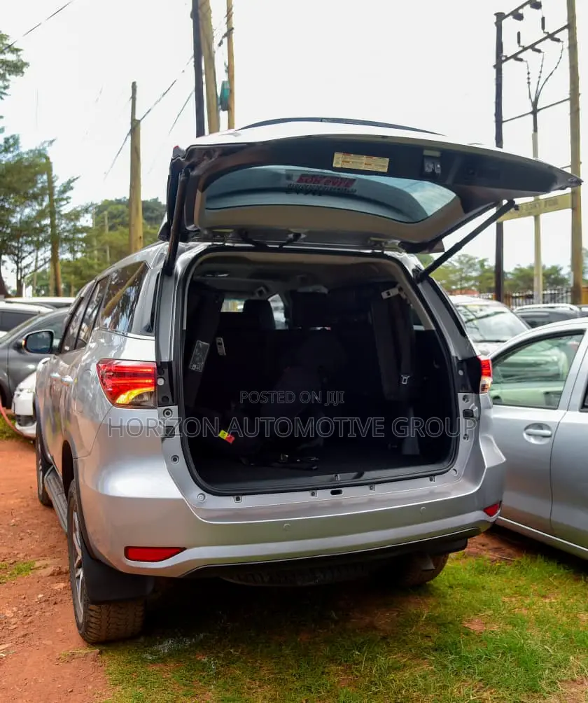 Toyota Fortuner 3.0 D Turbo AWD 2020 Silver
