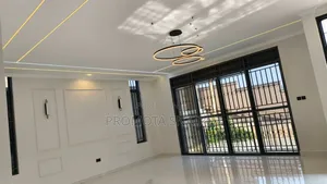 3bdrm Apartment in Central Division for sale