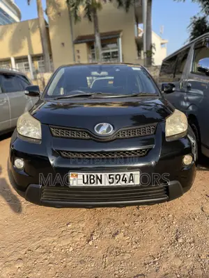 Toyota IST 2010 Black
