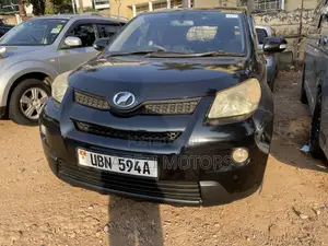 Toyota IST 2010 Black