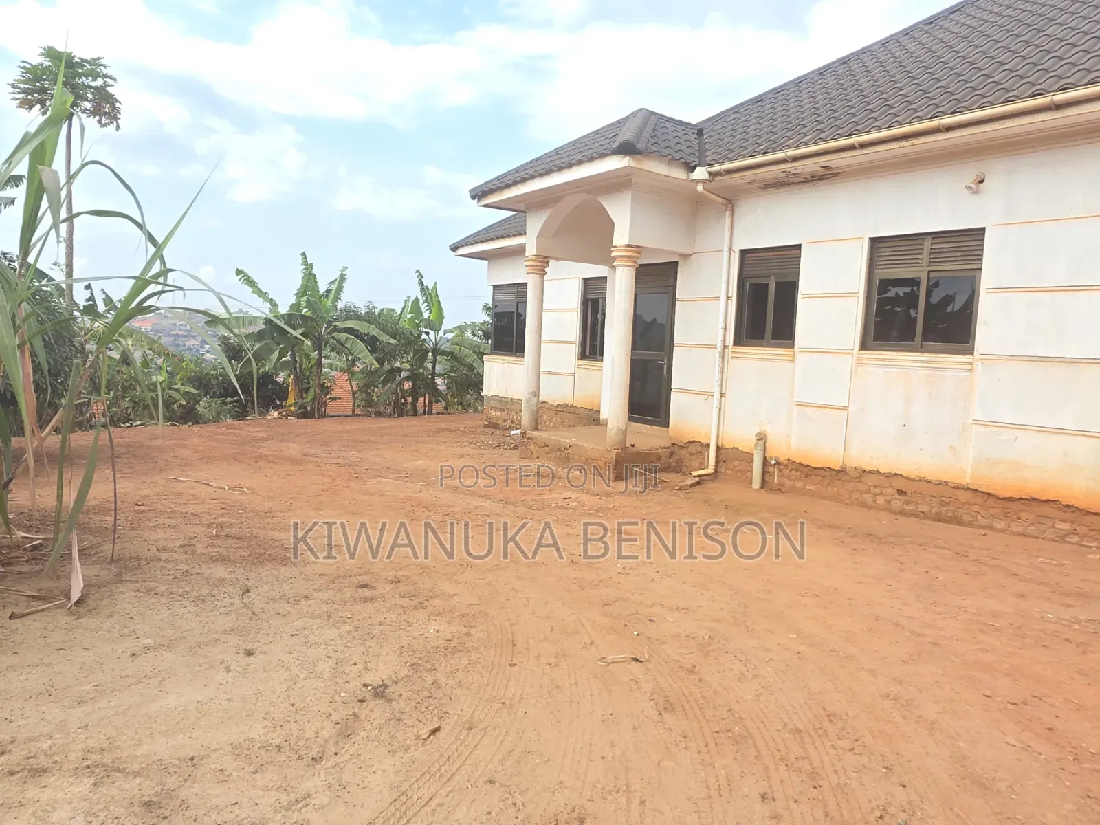 4bdrm House in Nabbingo, Central Division for sale