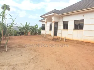 4bdrm House in Nabbingo, Central Division for sale
