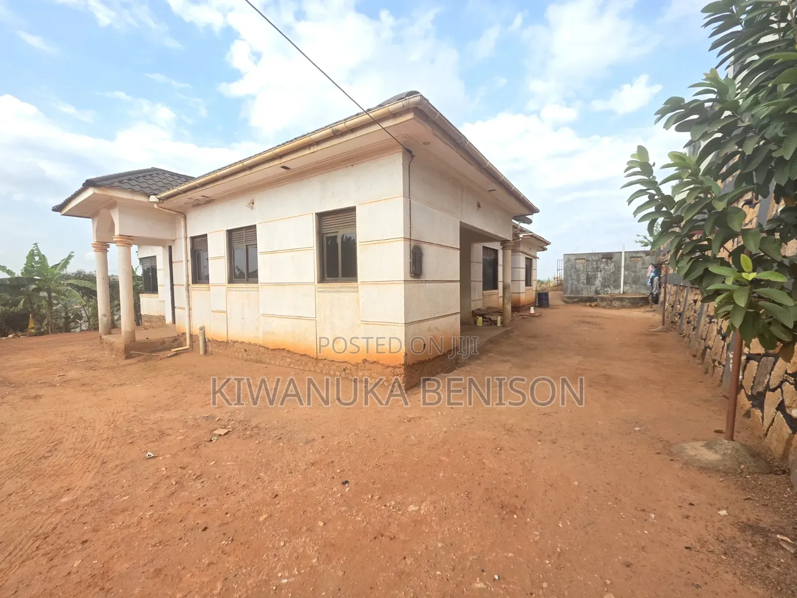 4bdrm House in Nabbingo, Central Division for sale