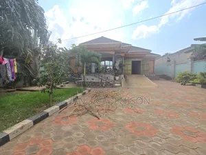 3bdrm House in Nabbingi, Central Division for sale