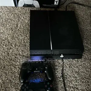 Ps4 Console – Excellent Condition, Ready to Play! 