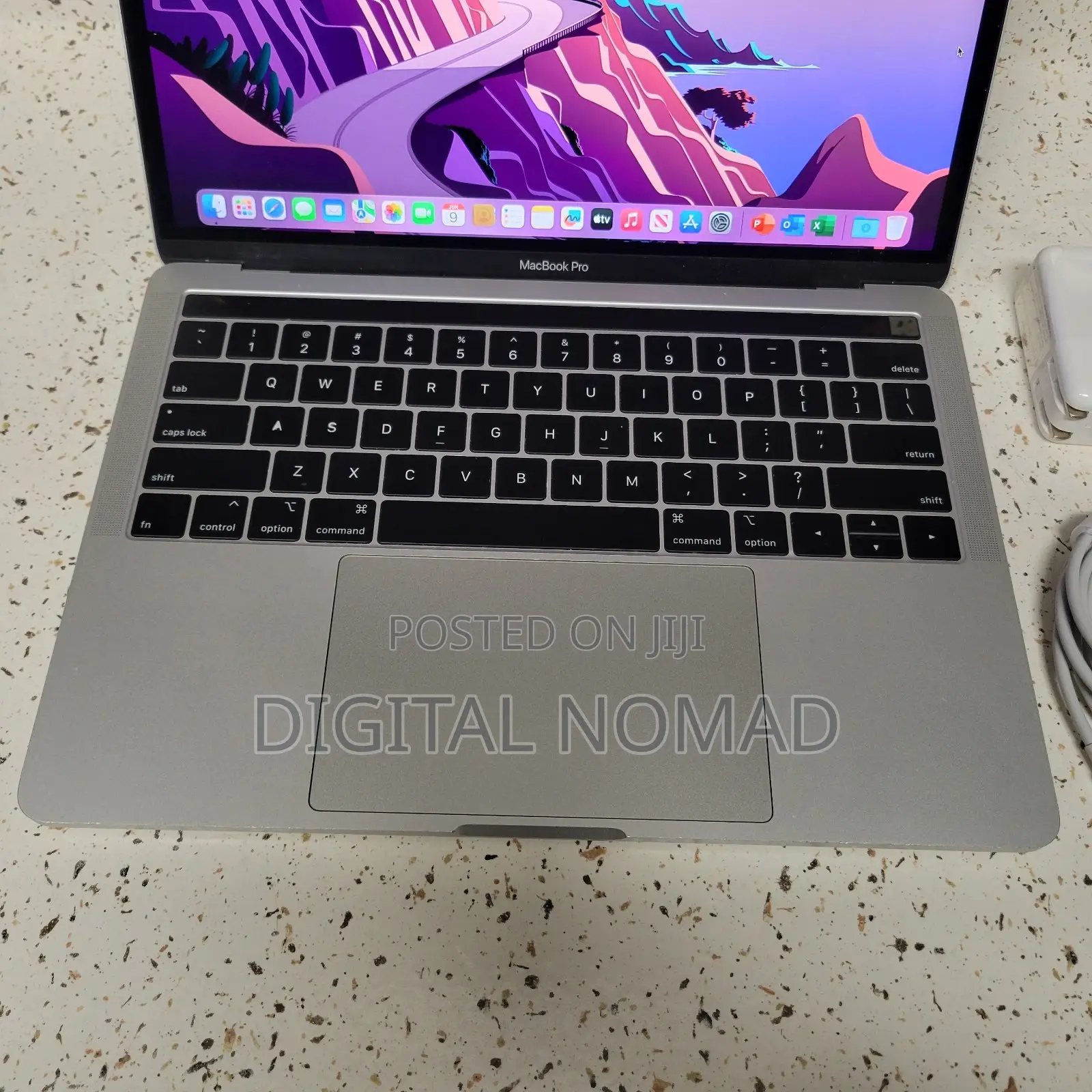 Laptop Apple MacBook Pro 2018 8GB Intel Core i5 SSD 256GB