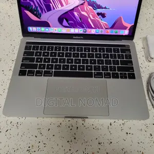 Laptop Apple MacBook Pro 2018 8GB Intel Core i5 SSD 256GB