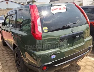Nissan X-Trail 2013 Green