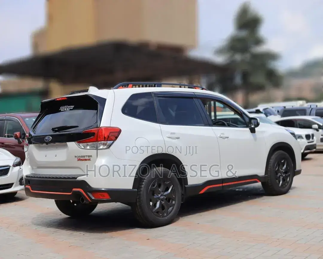 Subaru Forester 2018 White
