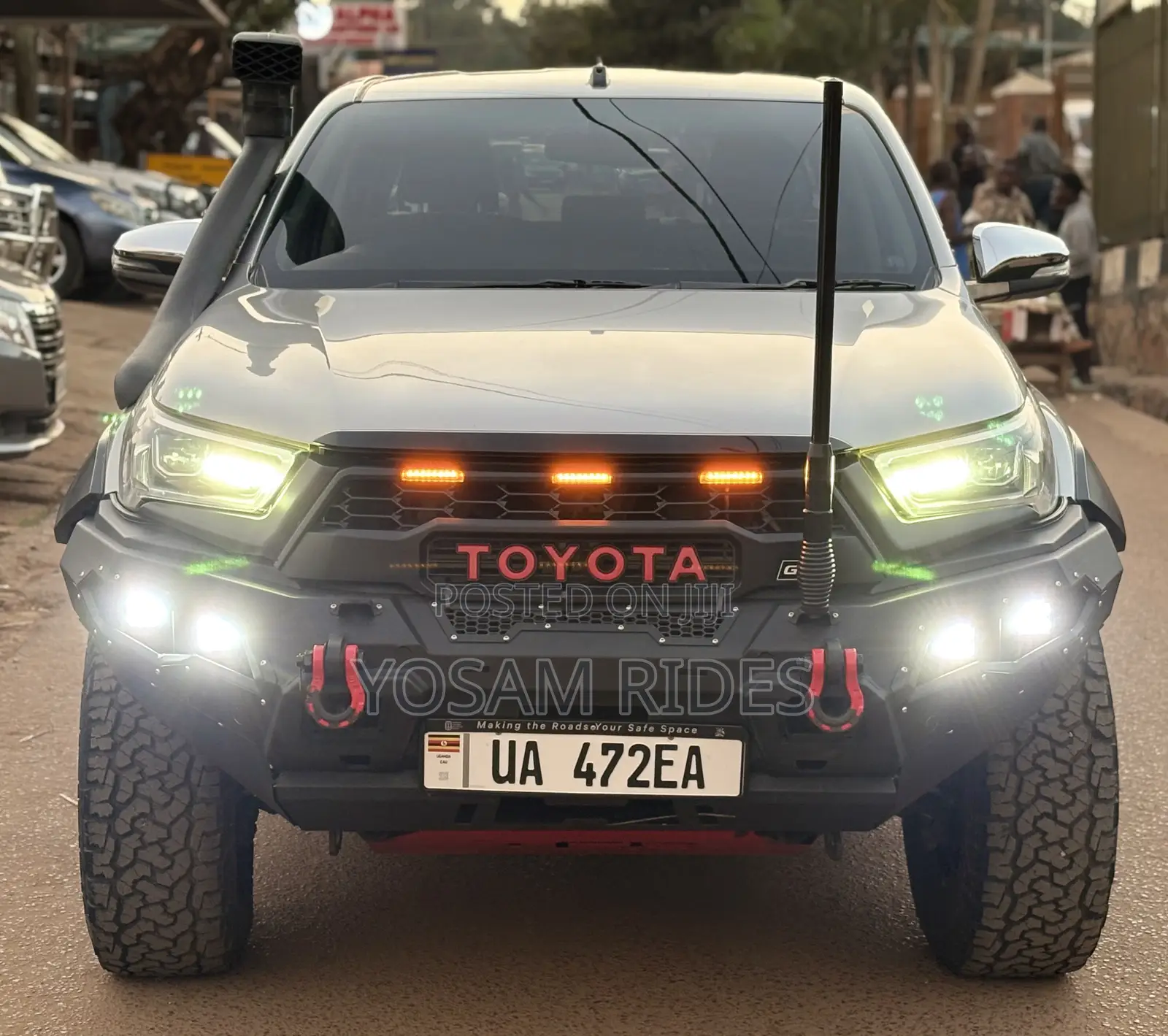 Toyota Hilux Revo Double Cab Deisel 2.8 AWD 2019 Silver