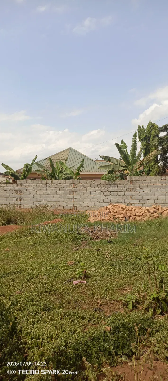 25 Decimals for Sale Located Mbarwa Unbs Side