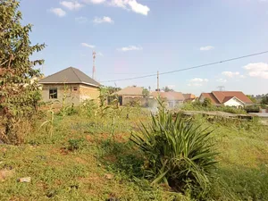 Hot Cake Plot in the Heart of Matuga Town