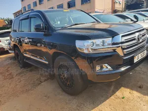 Toyota Land Cruiser 2014 Black