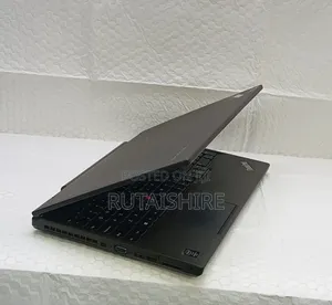 Laptop Lenovo ThinkPad T490s 8GB Intel Core i7 HDD 500GB