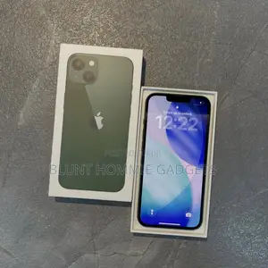 Apple iPhone 13 128 GB Green