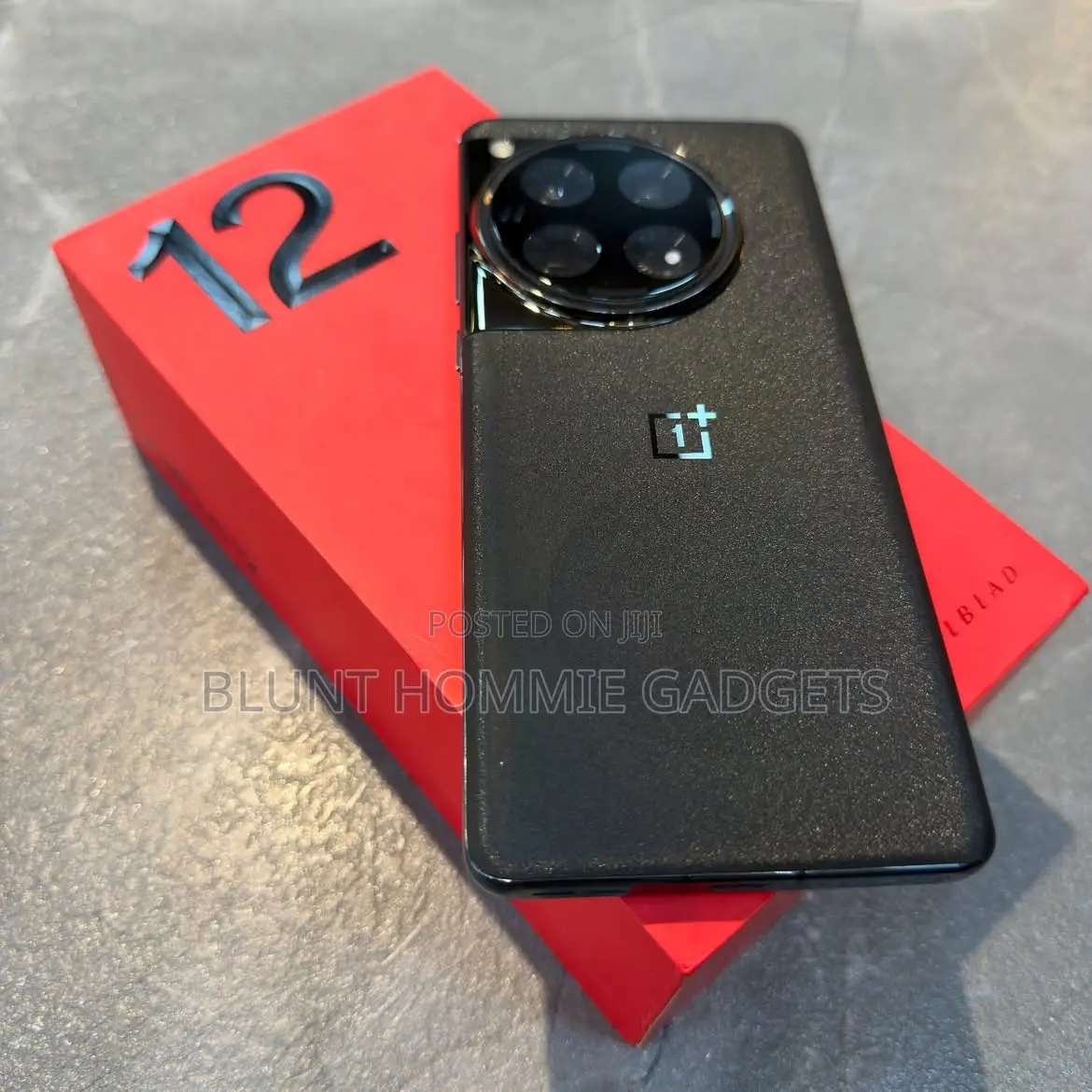 New OnePlus 12 256 GB Black