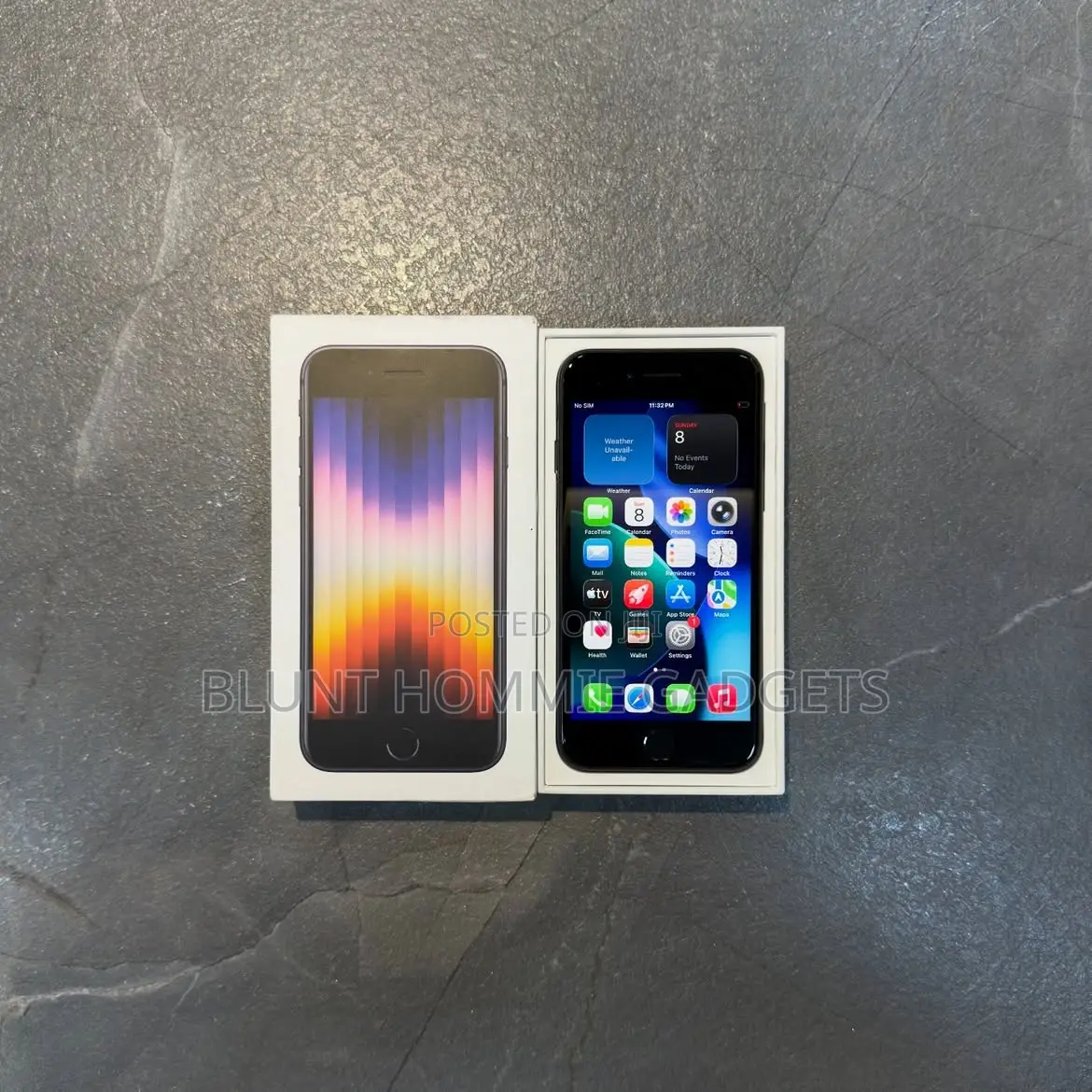 New Apple iPhone SE (2022) 256 GB Blue