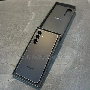 Samsung Galaxy S25 FE 128 GB Black