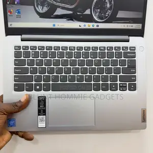 Laptop Lenovo IdeaPad 1 16GB Intel Core i5 SSD 512GB