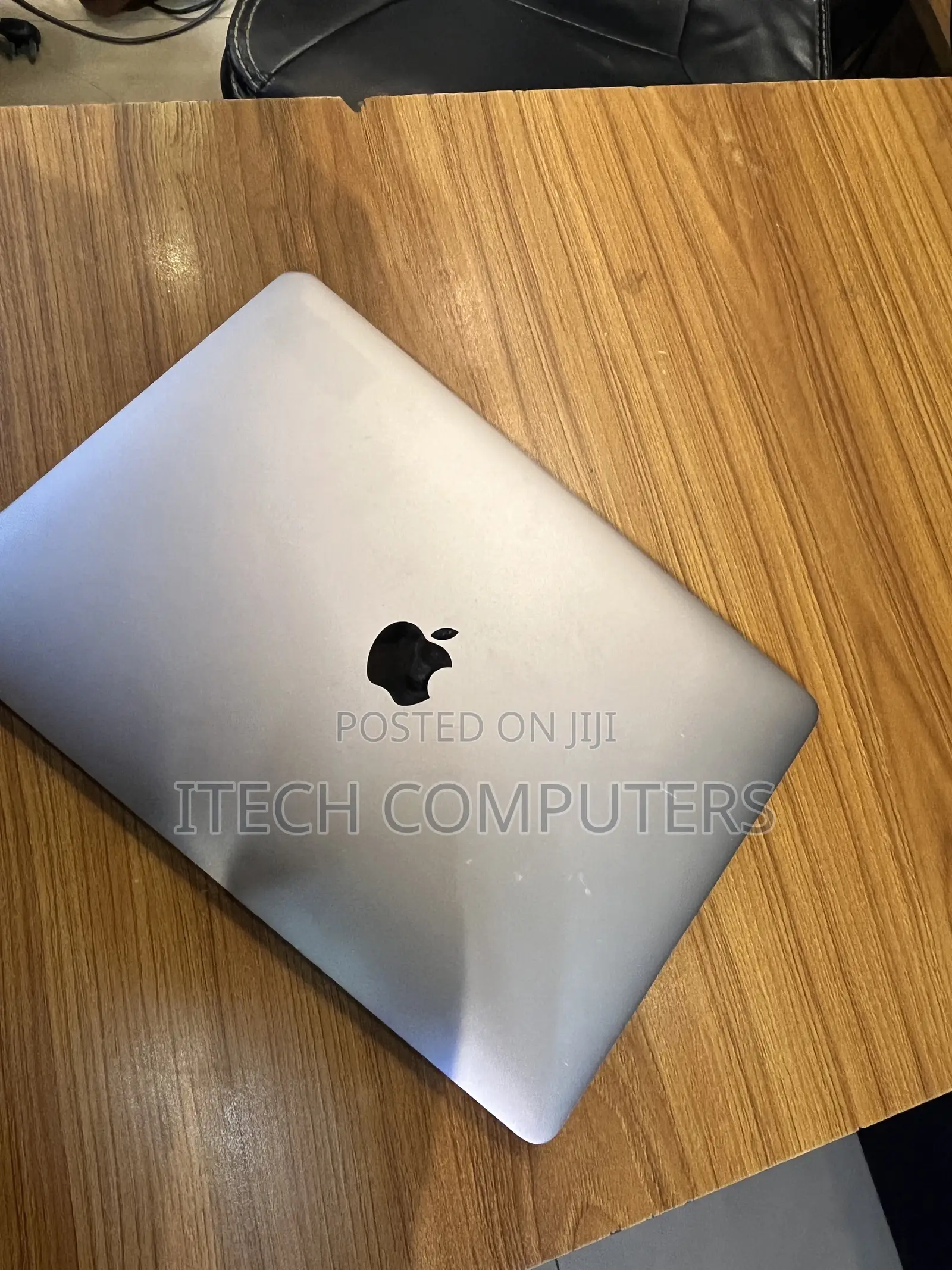 Laptop Apple MacBook Pro 8GB Intel Core i5 SSD 256GB