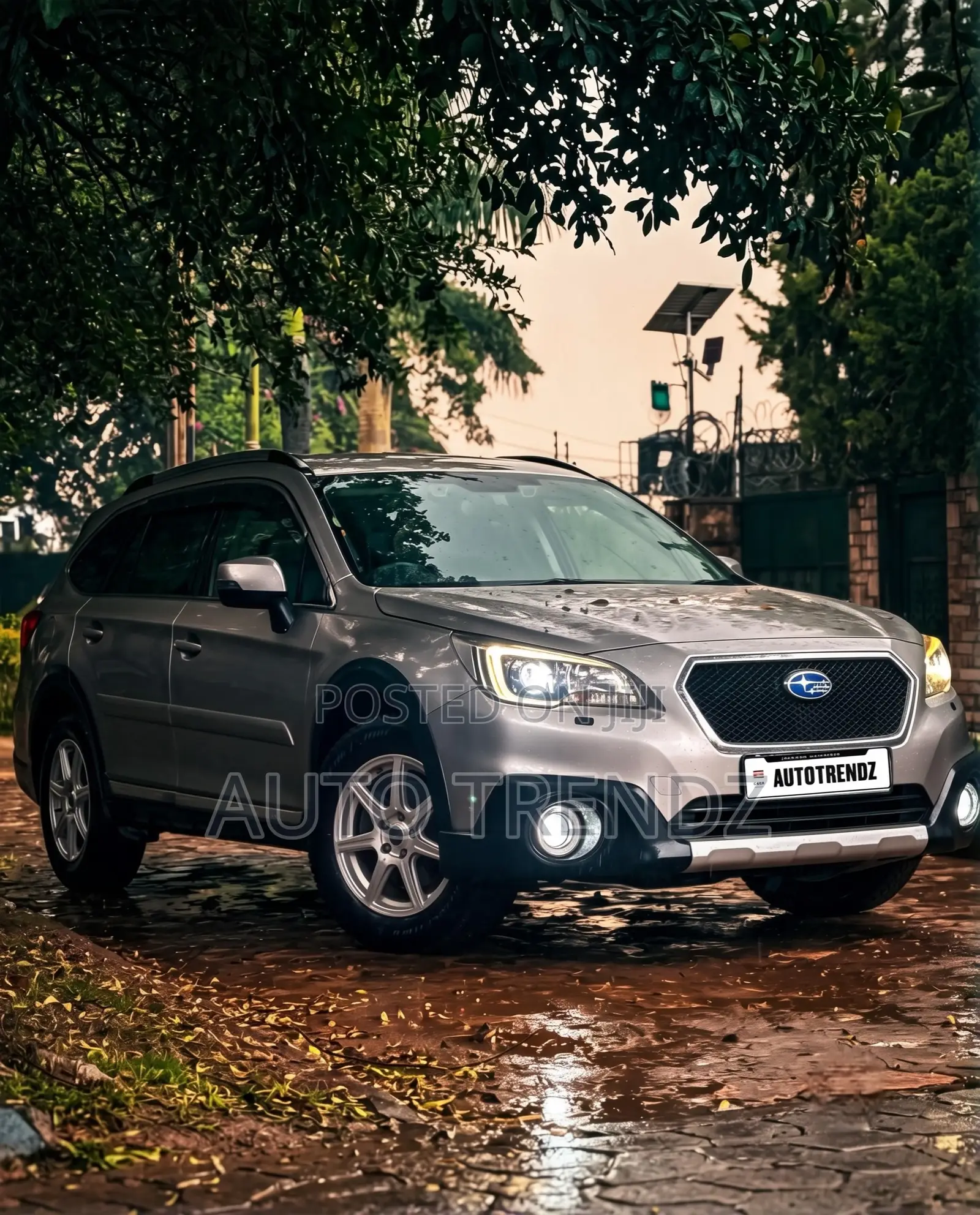 Subaru Outback 2.5i Premium AWD 2018 Gold