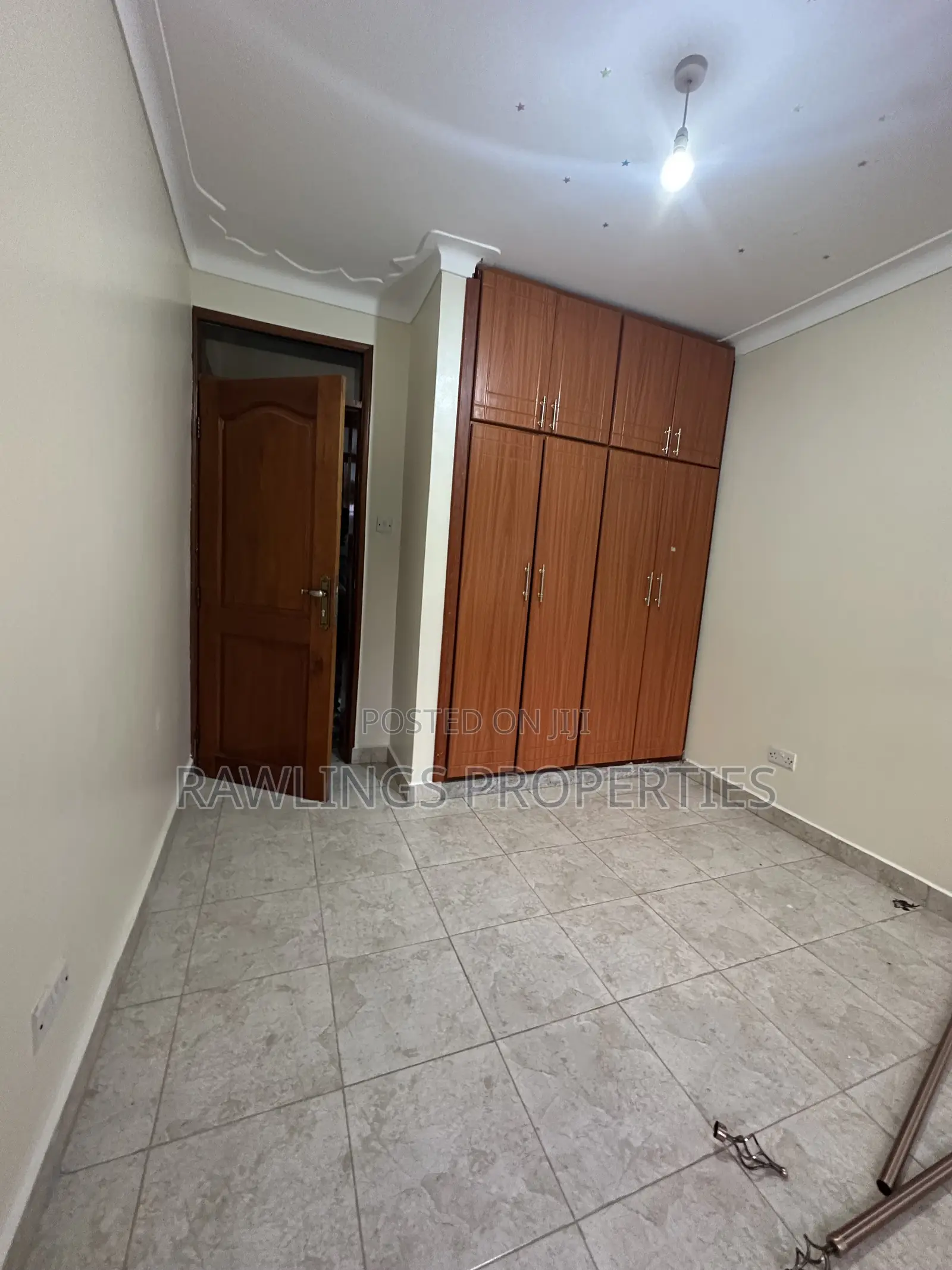3bdrm Apartment in Muyenga, Makindye for rent