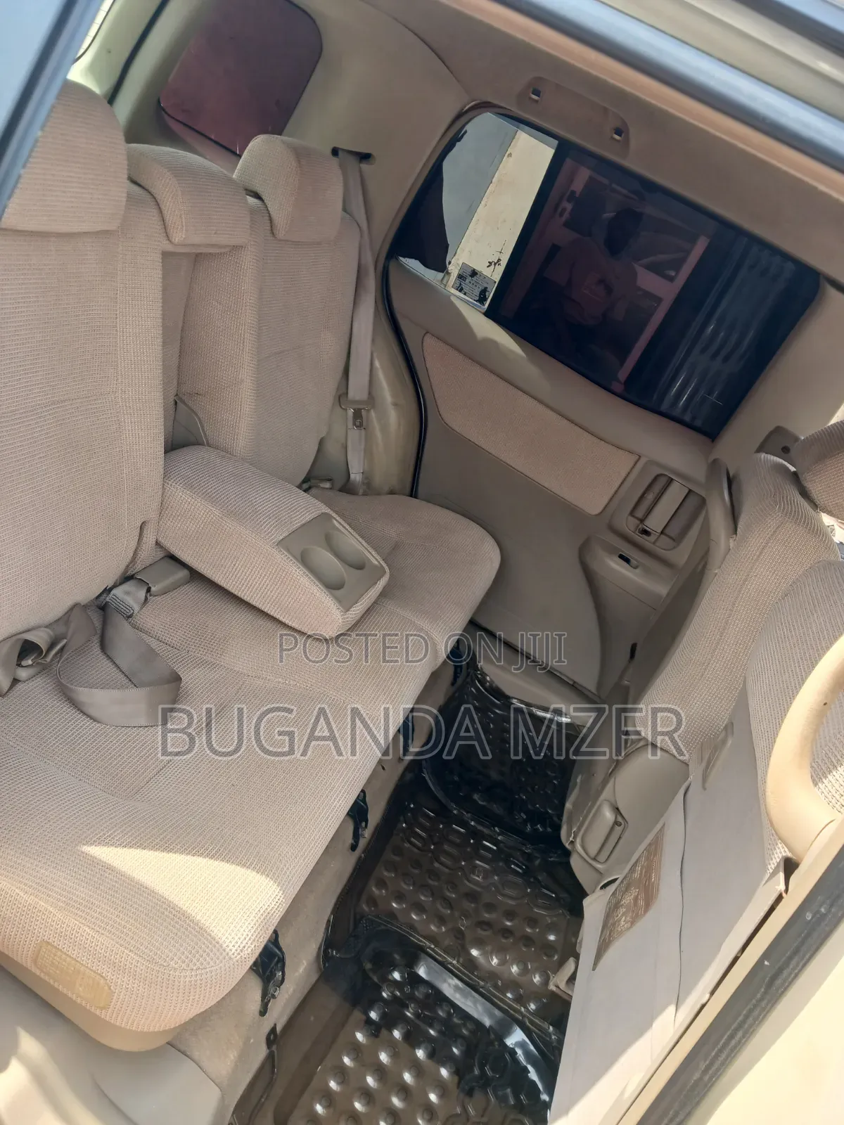 Toyota Raum 2003 Ivory