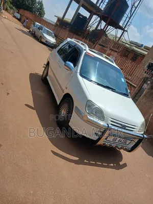 Toyota Raum 1998 White