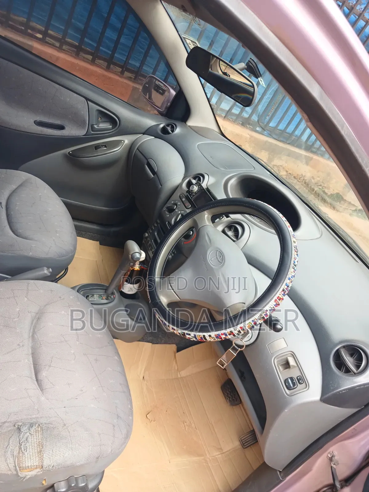 Toyota Vitz 2002