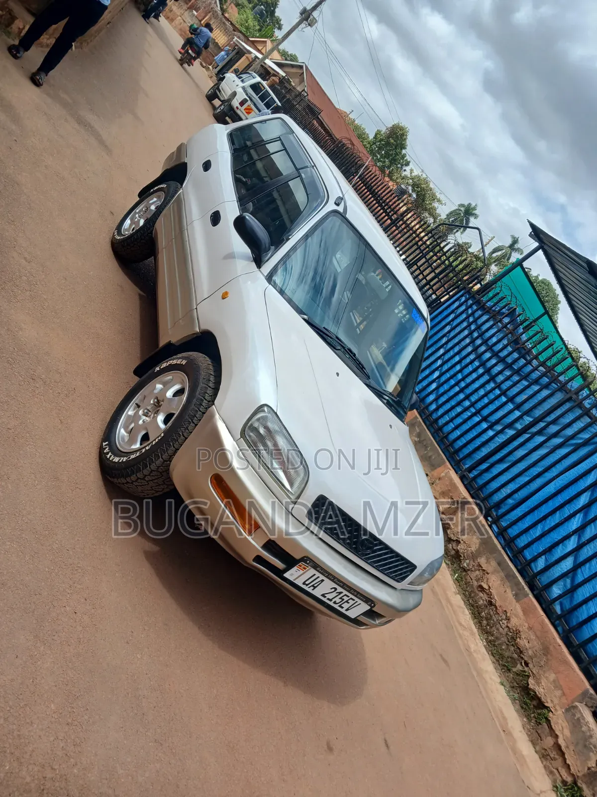 Toyota RAV4 Cabriolet 1998 White