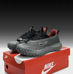 Original Nike Acg Mountain Fly Low GTX Hike Sneakers