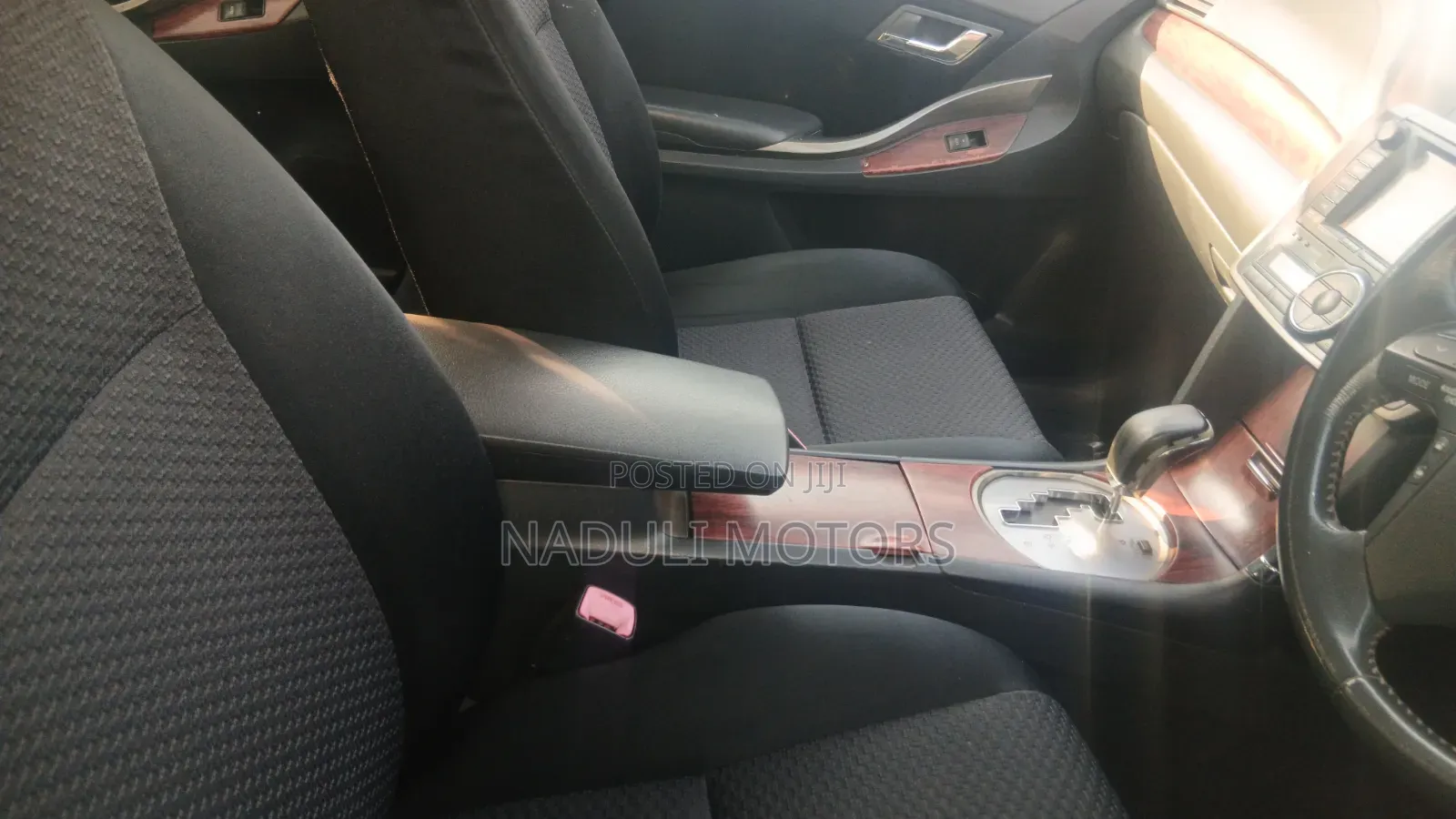 Toyota Premio 2009 Silver